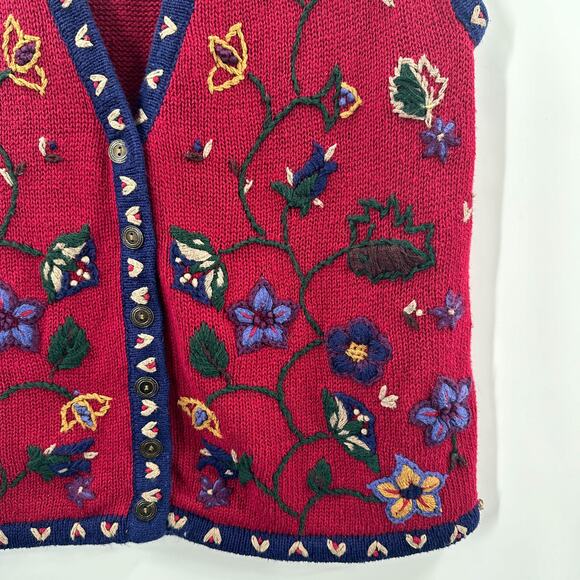Vintage Erika Floral Embroidered Knit Sweater Vest in Red Navy Size Medium - Picture 8 of 11